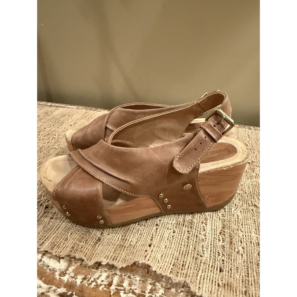 Bussola Formentera Slingback Carpetto Toffee 8 Leather Tan Studded Wedge Sandals